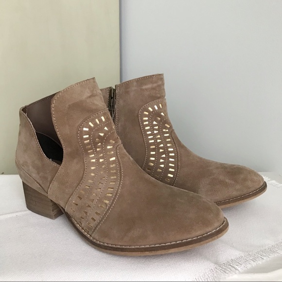 rebels ankle boots
